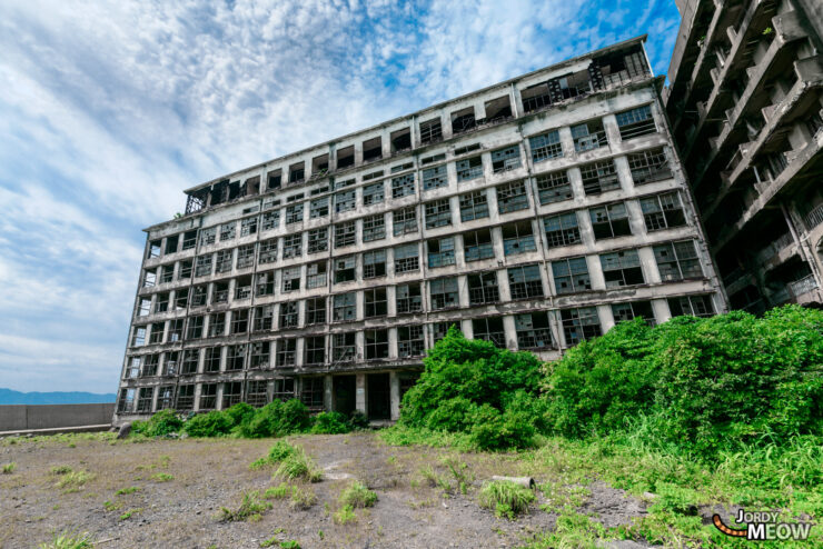Exploring Gunkanjimas eerie abandoned school building in Nagasaki, Japan.