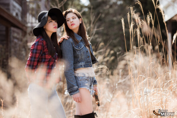 Exploring abandoned Western theme park in Japan with cowboy town buildings and Mount Rushmore replica.